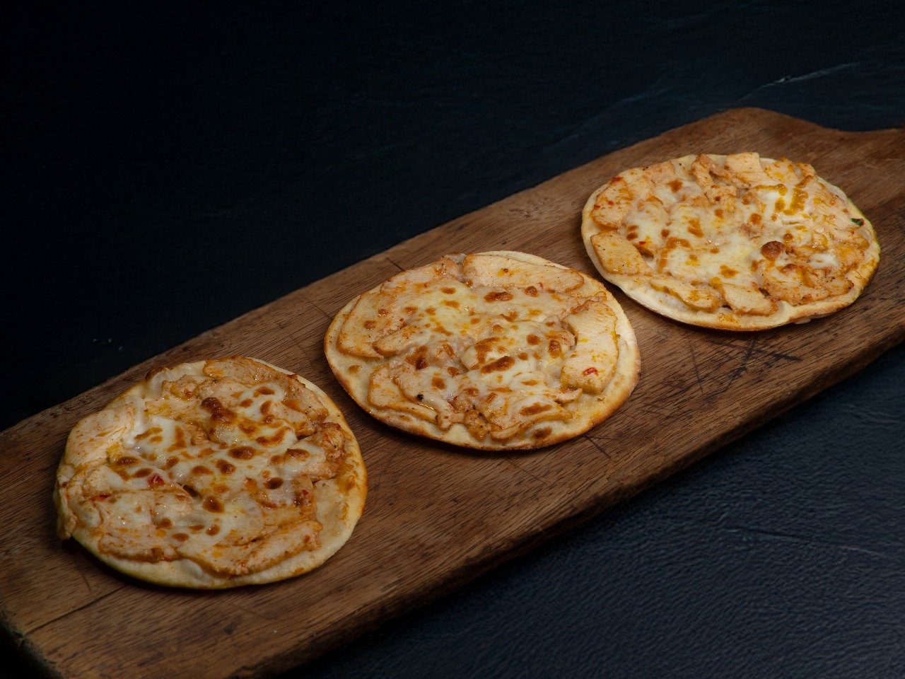 مناقيش دجاج بالجبن